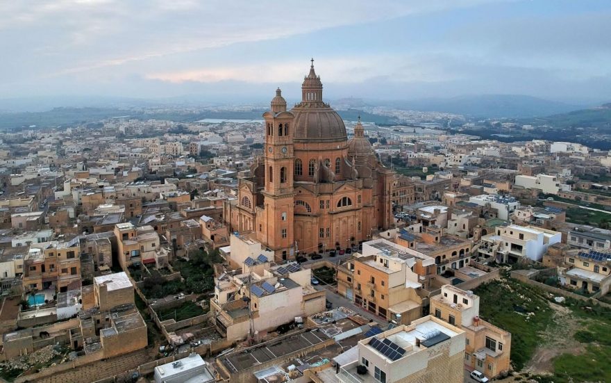 Rotunda of Xewkija ve městě Ix-Xewkija, ostrov Gozo