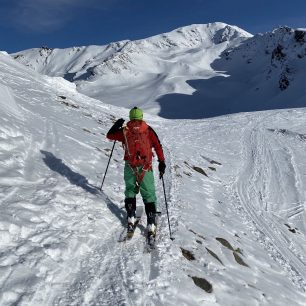 Na G3 SLAYr s Pishahornem v pozadí