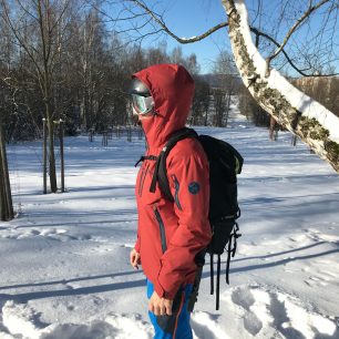 Celkový pohled na bundu KILPI HASTAR-M