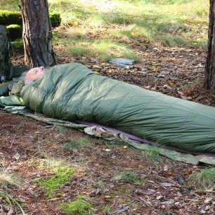 Spacák Quilt 300 je sice uváděný jako letní, ale lze s ním spát pod širákem i na jaře a v časném podzimu
