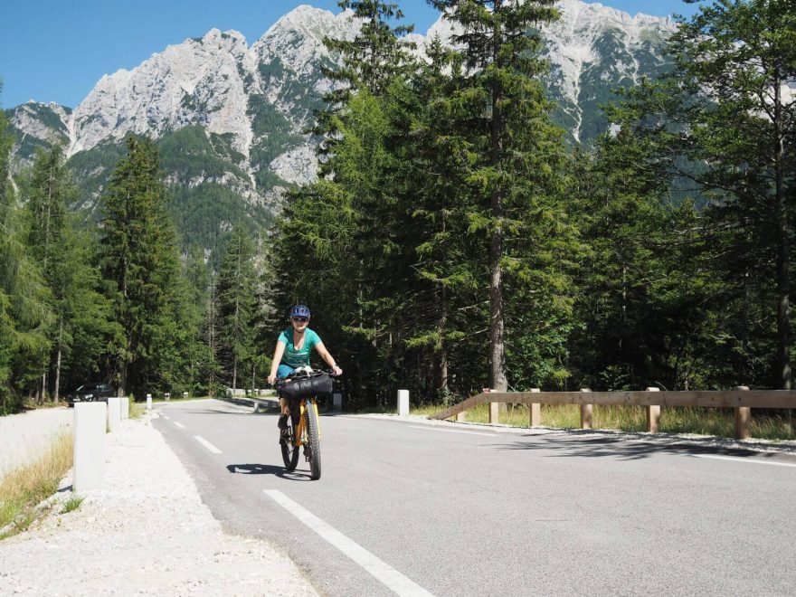 Na kolech kolem Triglavského národního parku, Julské Alpy, Slovinsko 04