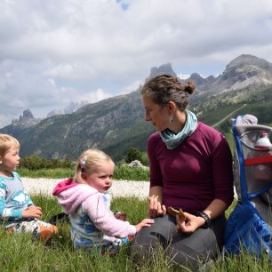Horská průvodkyně Marie Lollok Klementová s dětmi procestovala Rakousko, Tatry, Julské Alpy, Dolomity, Karpaty, Pyreneje...