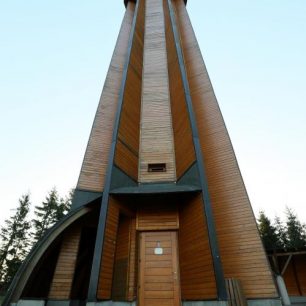 Rozhledna Křížová hora u Červené Vody.