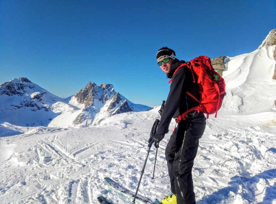 Martin Čunát na skialpech v okolí norského Tromsø.