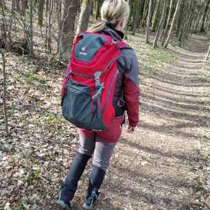 Při celodenní túře jsem opět ocenila prodyšnost a pohodlnost bundy Atom lady Hoody Jacket