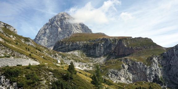Výstup na majestátní Mangart v Julských Alpách