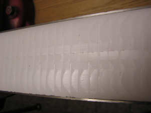 Řezaný nebo negativní protismyk BC běžek