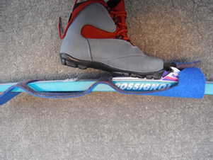 Stoupací „pás“ si nouzově lze vyrobit i s kobercoviny