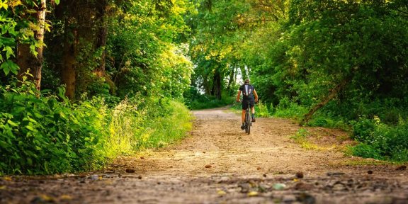 Cyklostezka Ohře: na kole po krásách Karlovarského kraje