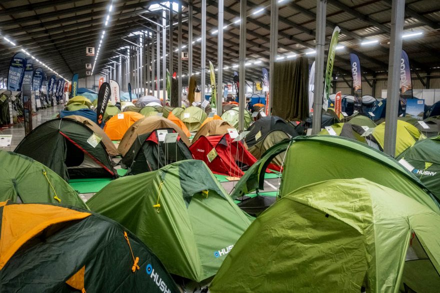 Praha je rájem outdoorářů – startuje největší evropská prodejní Výstava stanů a vybavení do přírody