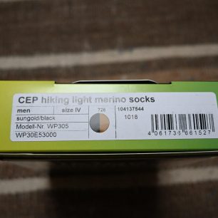 Polepka krabičky s KOMPRESNÍMI PODKOLENKAMI LIGHT MERINO