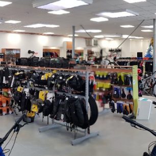 Prodejna Český ráj outdoor se v dubnu 2021 přestěhovala do nového a většího zázemí.