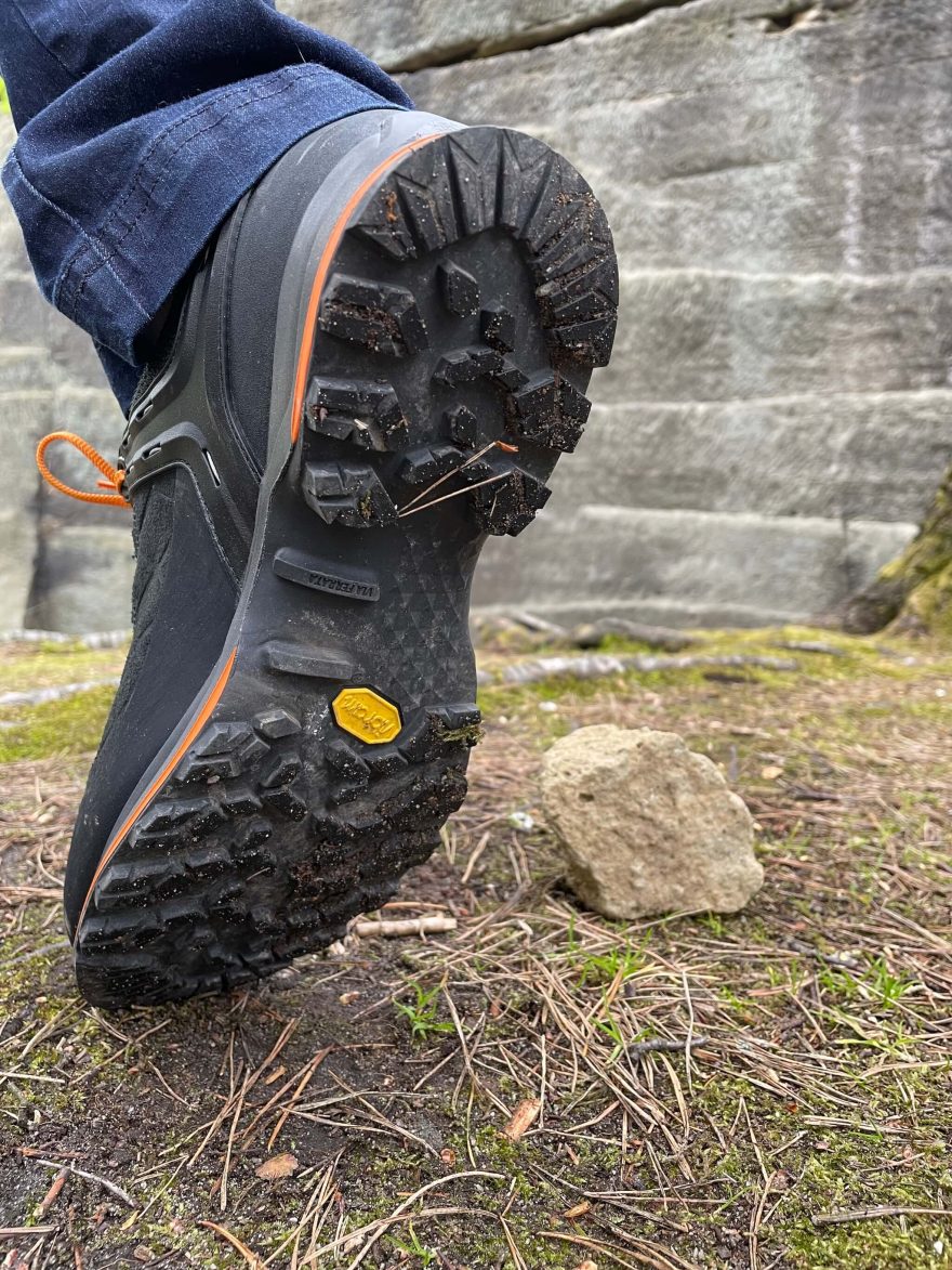 Kolmé drážky - via ferrata zóna u bot Salewa MS Mtn Trainer 2 GTX