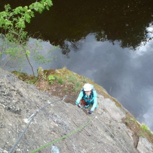 Nejtěžší varianta (D) feraty Vodní brána u Semil.