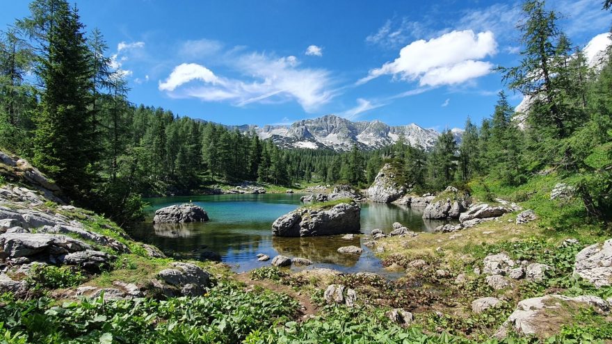 Dvojno jezero, Dolina Triglavských jezer, Julské Alpy, Slovinsko