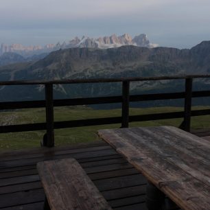 Výhledů na Dolomity jsme si kvůli počasí moc neužili.