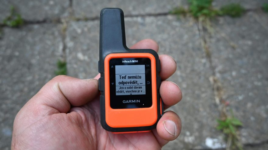 Příklad přednastavené zprávy v zařízení Garmin inReach Mini