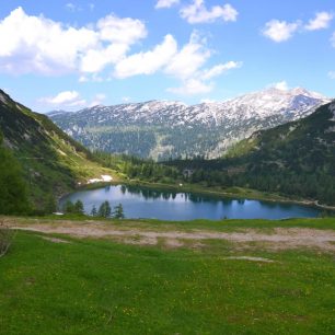 Großsee, okruh kolem 6 jezer u Tauplitzalm, Totes gebirge, rakouské Alpy