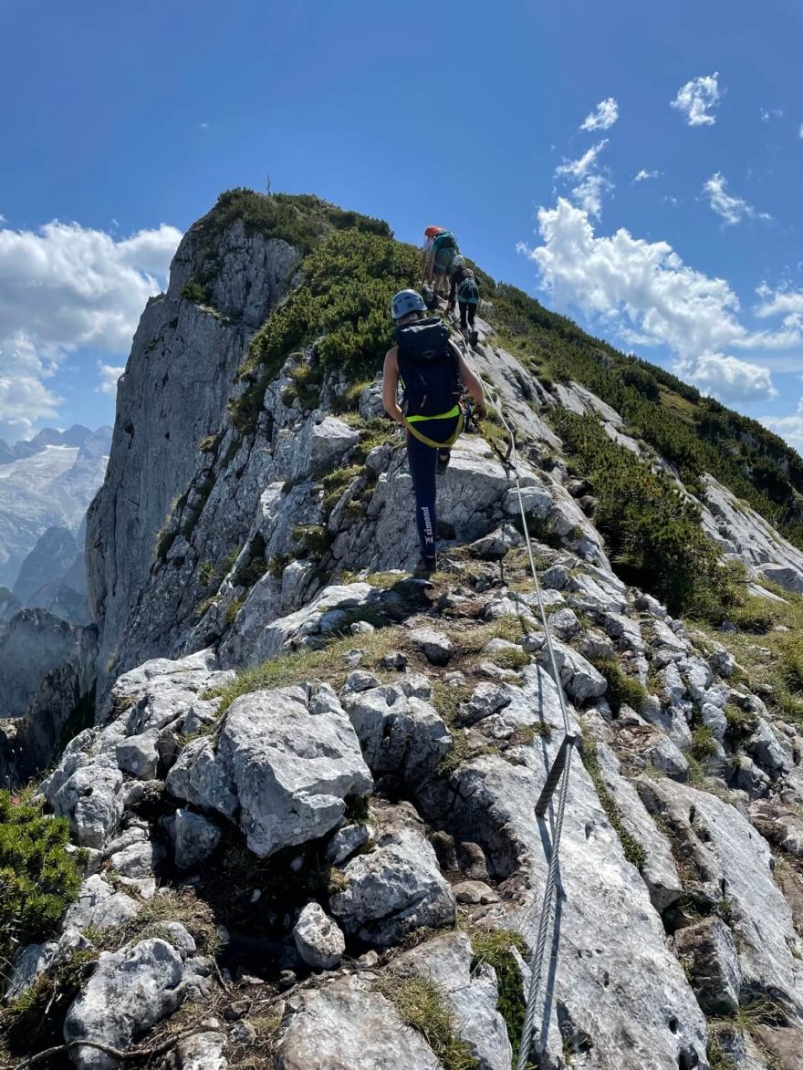 Hřeben nad Donnermandlem. Intersport Donnerkogel Klettersteig, Gosausee, Solná komora, Salzkammergut, rakouské Alpy. Foto Jana Souralová