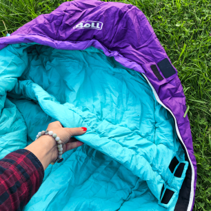 Zateplovací pás na suchý zip jsme vzhledem k podmínkám testování nevyužili. V teple jsme byli i tak. Boll Stellar.