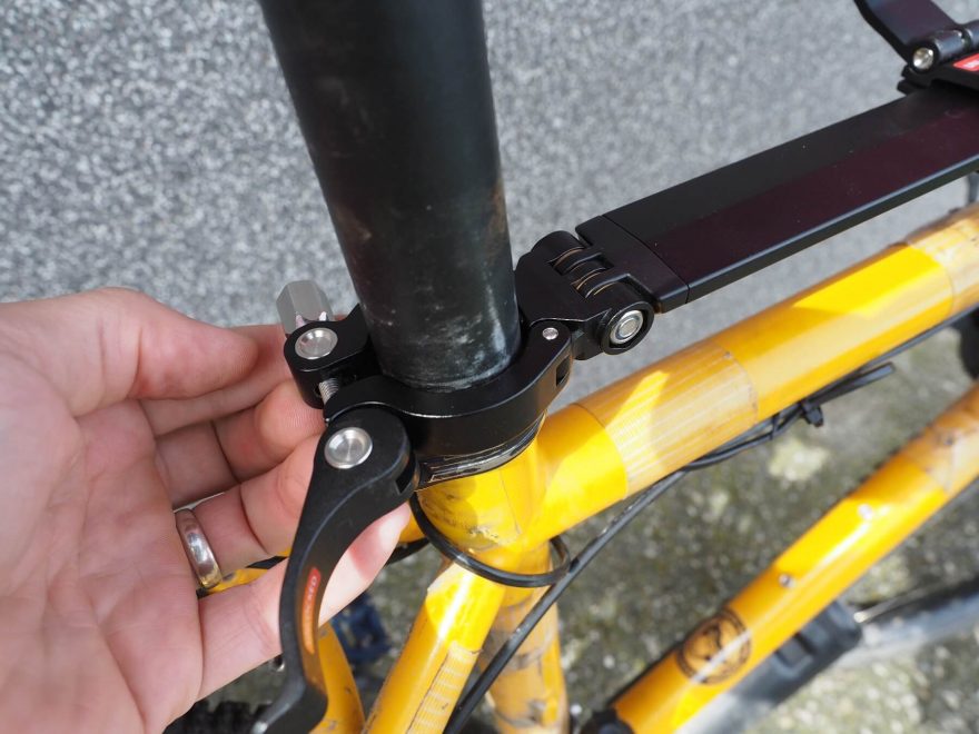 Utažen rychloupínací objímky Shotgun Pro je jemné.