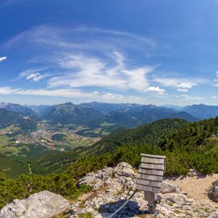 Kruhový rozhled z vrcholu Katrin, Solná komora, rakouské Alpy