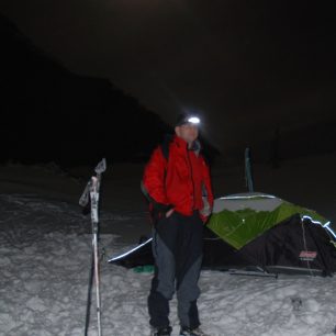 Pokud je nám zima, je nejlepší se před spaním trochu zahřát pohybem.