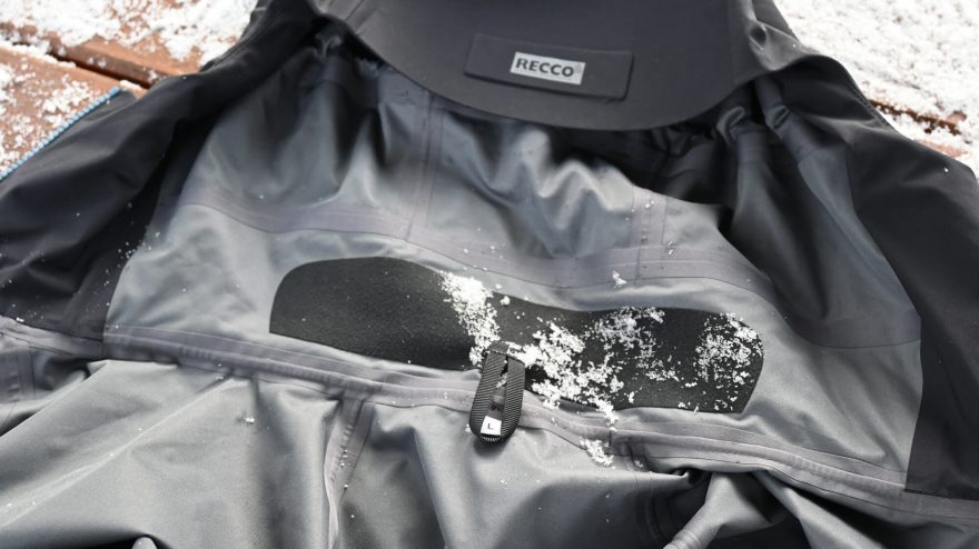 Poutko a extra příjemný materiál za krkem - DIRECT ALPINE ICON