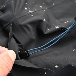 Stahování kapuce bundy DIRECT ALPINE ICON