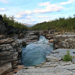 Řeka Abiskojokk, Kungsleden, Laponsko, Švédsko