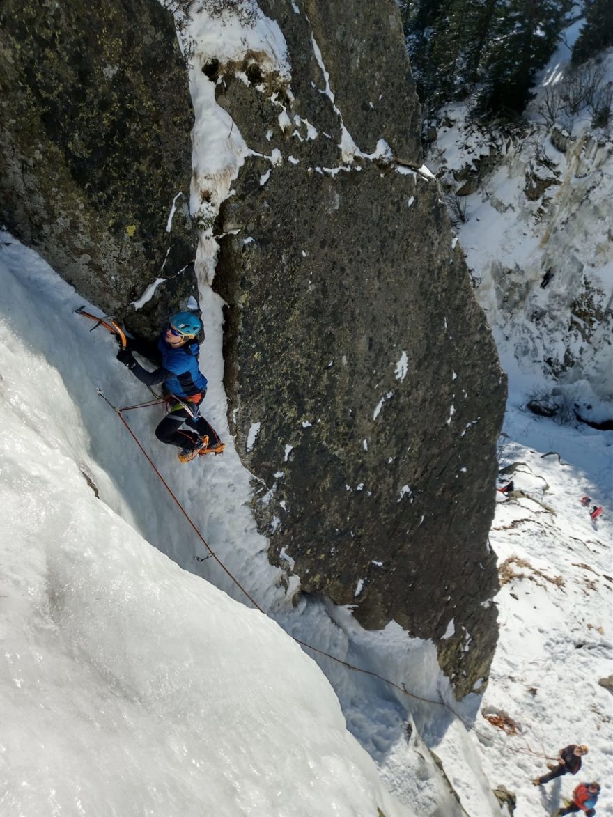 Kalhoty Northfinder RYSY 2021 obstály i při zátěži během ledolezení