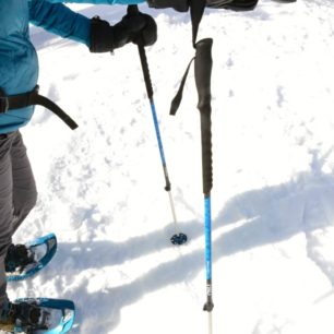 Hole TSL Tour Carbon/Alu 2 Cross mají nastavitelné poutko.