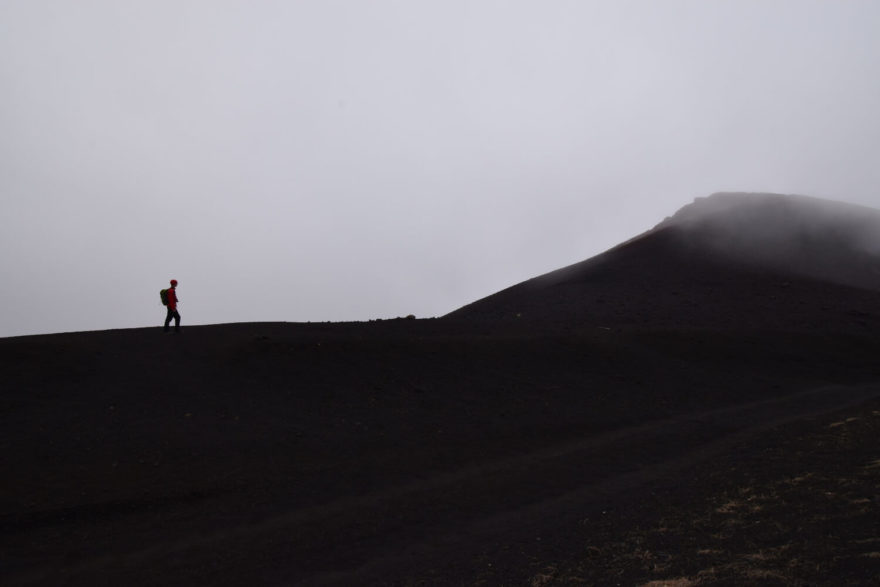 Okruh černými horami, trek na Tenerife, Kanárské ostrovy.