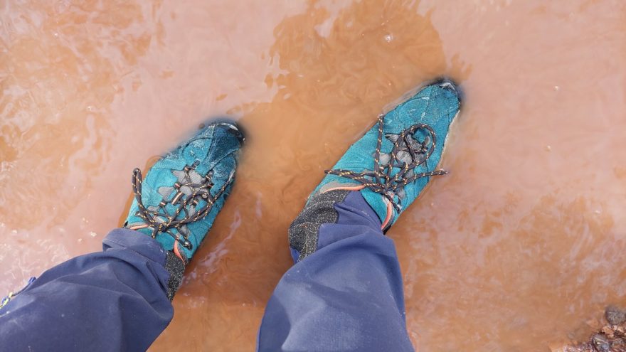 Testování bot PLANIKA MATAJUR AIR TEX ve vodním toku