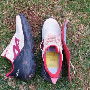 Vložka do bot SALOMON OUTPULSE GTX - boční pohled