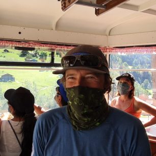 Náročný traverz čtyřtisícovek Schreckhorn a Lauteraarhorn ve Švýcarsku