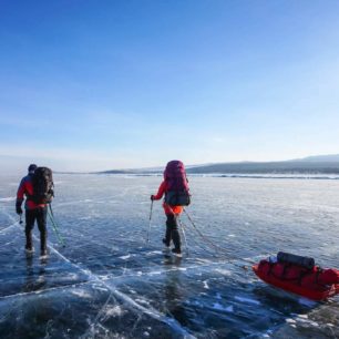 Přechod zamrzlého Bajkalu – pět dnů v objetí ledové pouště