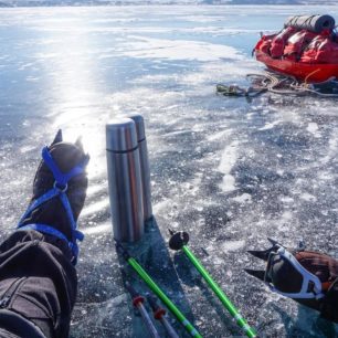 Přechod zamrzlého Bajkalu – pět dnů v objetí ledové pouště