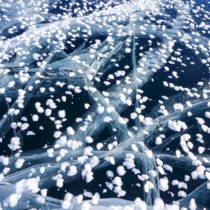 Přechod zamrzlého Bajkalu – pět dnů v objetí ledové pouště