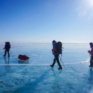 Přechod zamrzlého Bajkalu – pět dnů v objetí ledové pouště