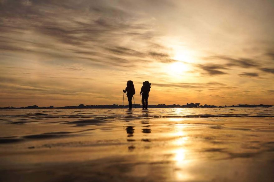Přechod zamrzlého Bajkalu – pět dnů v objetí ledové pouště