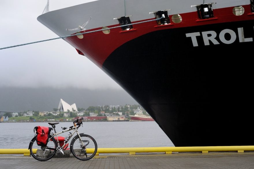 Putování Norskem na kole a lodí