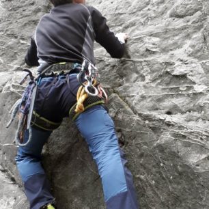 Kalhoty Forclaz MT 500 - Pohodlné a prodyšné v každé akci - testováno i při lezení