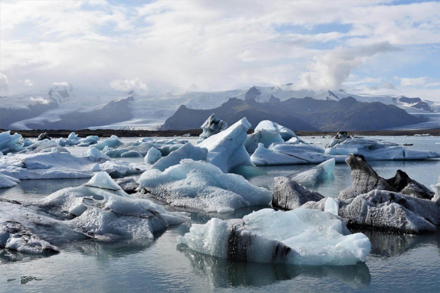 Ledovcová laguna, Jokullsarlon, Island.