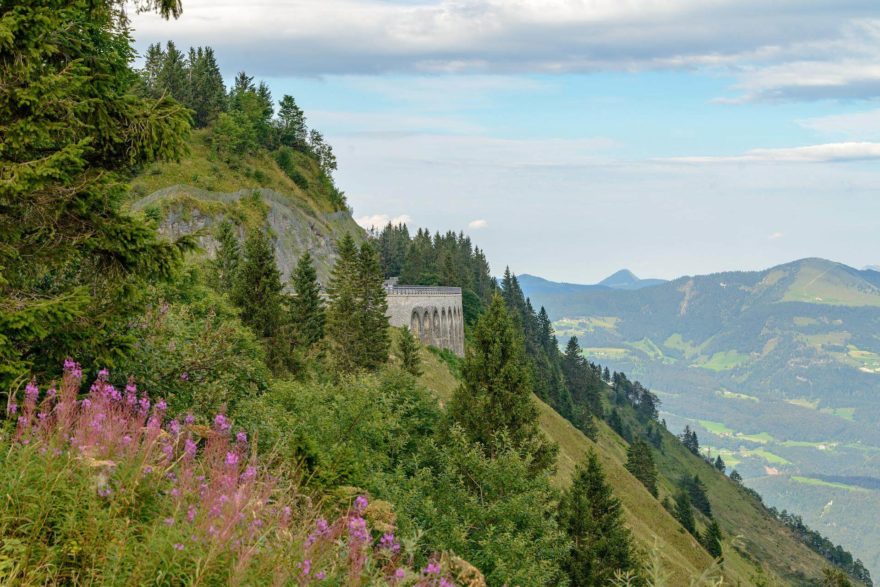 Výhledy z Rossfeld Panorama Strasse, Berchtesgaden.