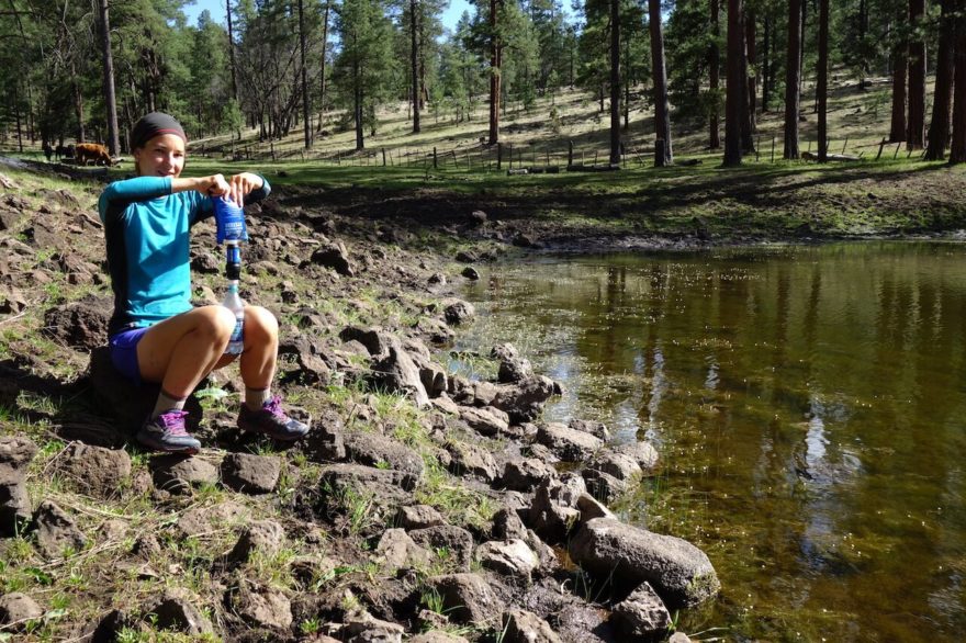 filtrování Sawyer je dobrý pomocník pro zajištění vody na dlouhých trecích