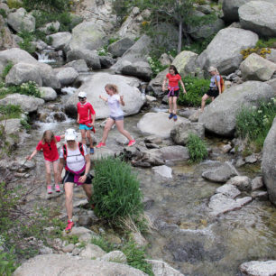 Francouzský ostrov Korsika nabízí nenáročnou turistiku v horách vhodnou také pro děti