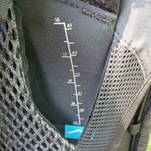 Stupnice pro nastavení délky zad - THULE TOPIO 30