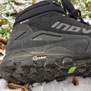 Agresivní podešev bot Inov-8 Roclite Pro G 400 GTX, které můžete obout na speed hiking