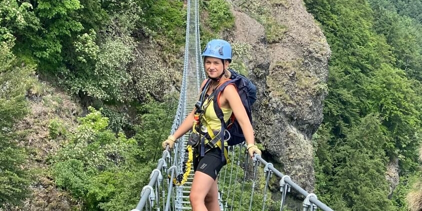 Lanový most v areálu Skalka si s délkou 78 metrů drží prvenství jako nejdelší visutý most na Slovensku.